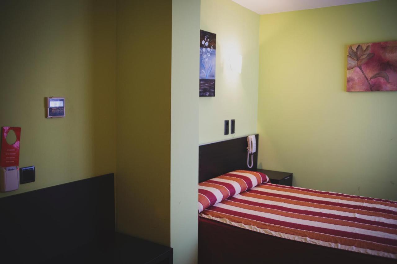 Hotel La Bodega La Almunia de Dona Godina Luaran gambar