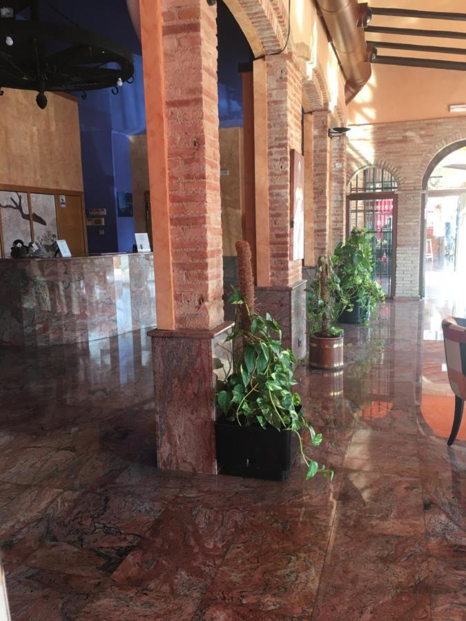 Hotel La Bodega La Almunia de Dona Godina Luaran gambar